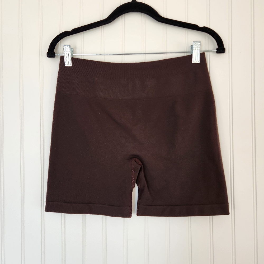 AUROLA Brown Power Performance Active Workout Shorts Small